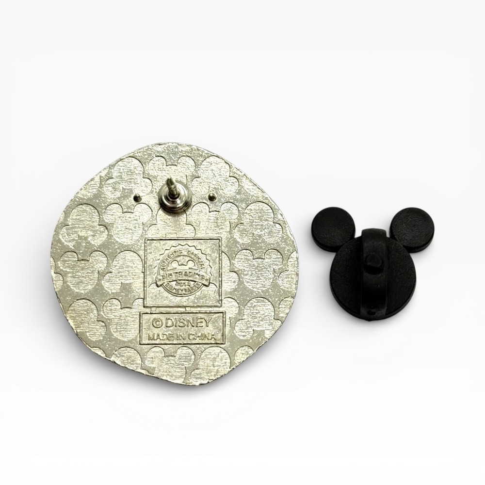 Disney Pin Jack Skellington Face Nightmare Before Christmas Enamel Pin - Picture 2 of 2